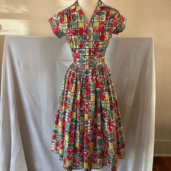 ***SOLD***Bernie Dexter Veggies Print Dress - Picture 1 of 5